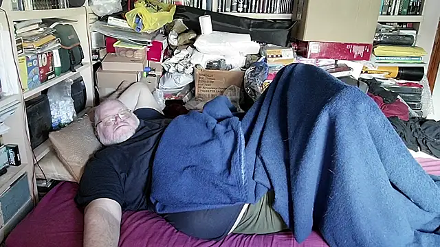 hadeszeuss2 online show from 02/27/25, 02:21