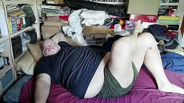 hadeszeuss2 online show from 03/15/25, 02:23