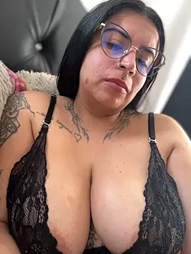 Devilsweet17 online show from 09/28/25, 03:17