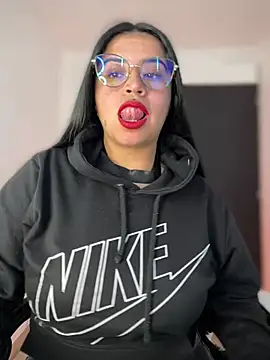 Snapshot of Devilsweet17 chatting on 04/09/26, 09:53 Devilsweet17 online show from 04/09/26, 09:53