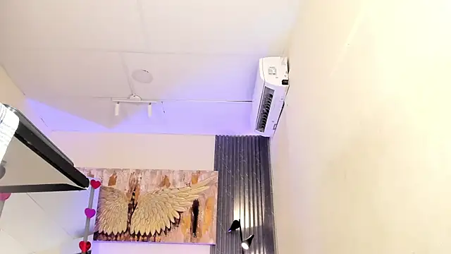 emma alice  online show from 02/10/25, 06:35