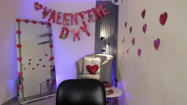 emma alice  online show from 02/15/25, 05:39