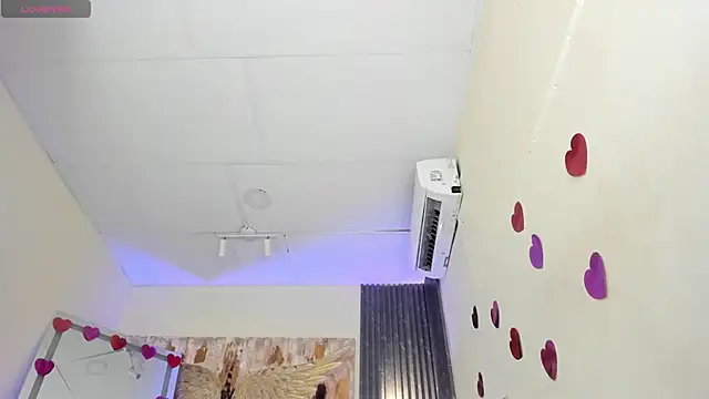 emma alice  online show from 02/20/25, 02:35