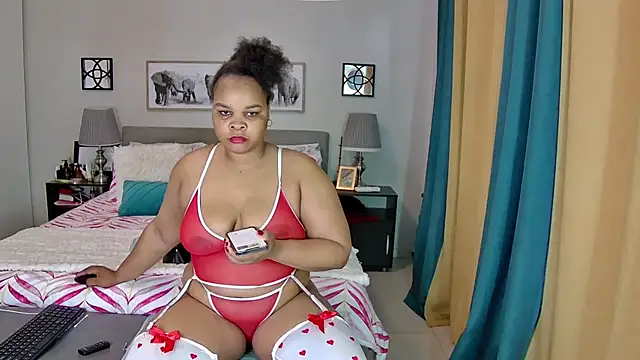 Snapshot of NaughtyKelly28 chatting on 11/27/25, 04:25 NaughtyKelly28 online show from 11/27/25, 04:25