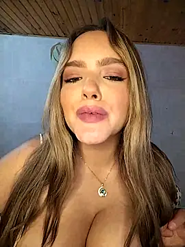 Snapshot of Faith_madison18 chatting on 03/11/25, 08:52 Faith madison18 online show from 03/11/25, 08:52