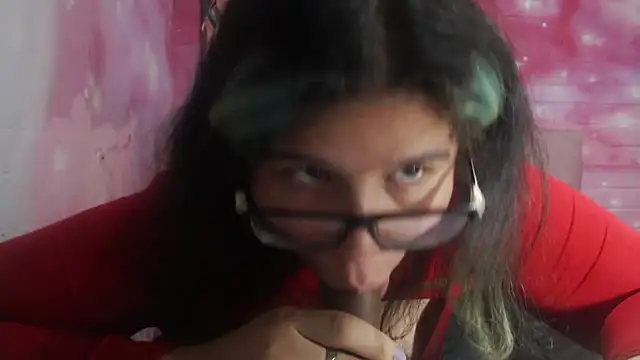 Snapshot of selenablairx chatting on 02/05/25, 07:18 selenablairx online show from 02/05/25, 07:18