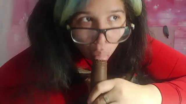 Snapshot of selenablairx chatting on 02/06/25, 08:18 selenablairx online show from 02/06/25, 08:18