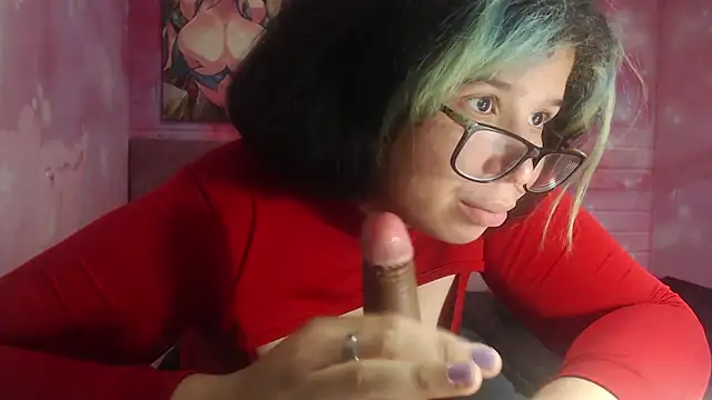 Snapshot of selenablairx chatting on 02/06/25, 11:21 selenablairx online show from 02/06/25, 11:21