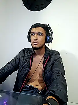 mosmar 20 online show from 12/19/24, 02:01