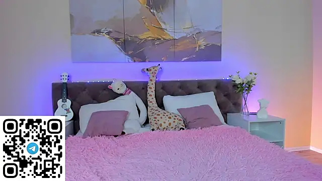 Ariella Sol online show from 01/15/25, 07:05