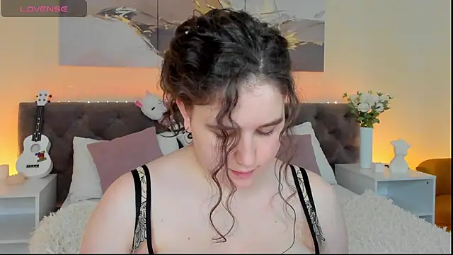 Ariella Sol online show from 01/22/25, 07:14