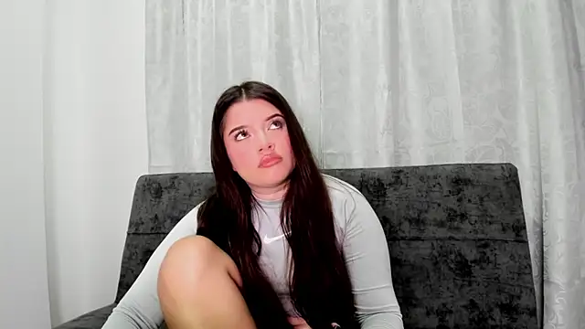 Tender lia online show from 12/22/25, 05:15