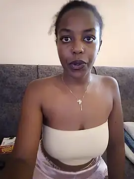 pretty-eyes23 online show from 01/20/25, 09:46