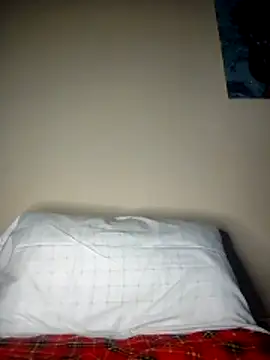 pretty-eyes23 online show from 12/17/25, 04:46