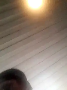 Snapshot of Fred2851 chatting on 03/22/25, 04:04 Fred2851 online show from 03/22/25, 04:04