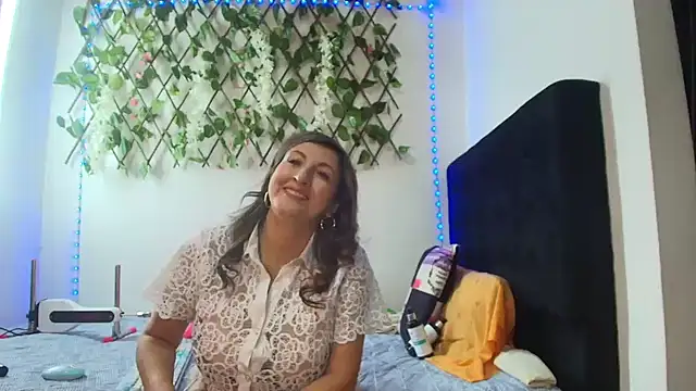 any mour online show from 10/07/25, 05:21