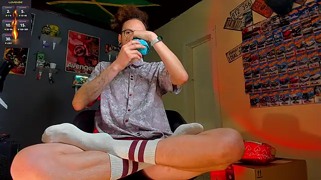 Snapshot of MrShaggy chatting on 02/25/26, 12:20 MrShaggy online show from 02/25/26, 12:20