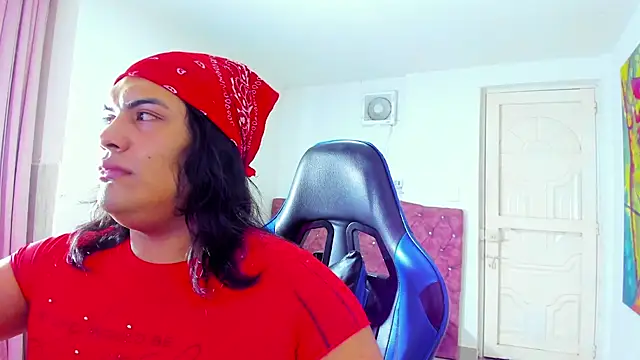 Margoth Montilla online show from 10/13/25, 12:54