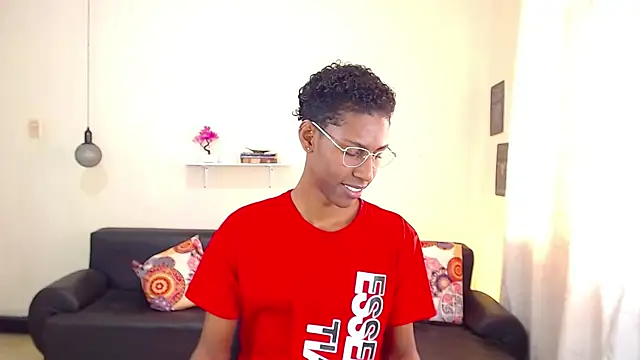 maiki18  online show from 01/22/25, 01:32