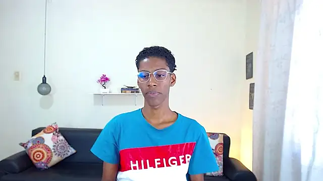 maiki18  online show from 01/23/25, 07:29