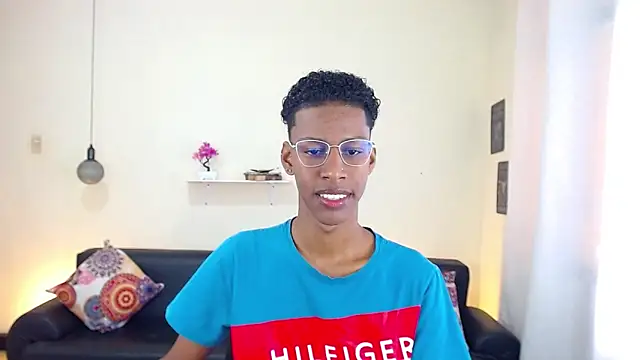 maiki18  online show from 02/11/25, 01:51