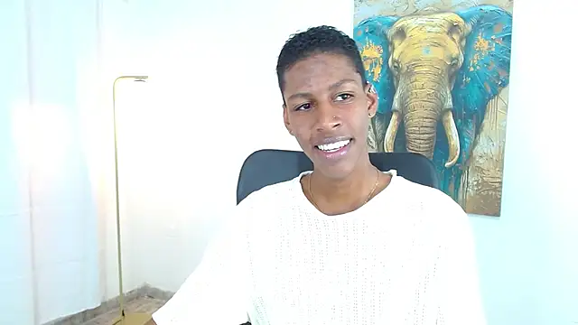 maiki18  online show from 09/30/25, 08:36