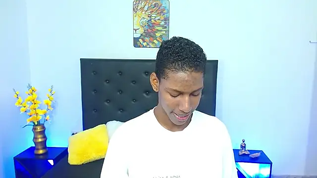 maiki18  online show from 10/04/25, 02:26