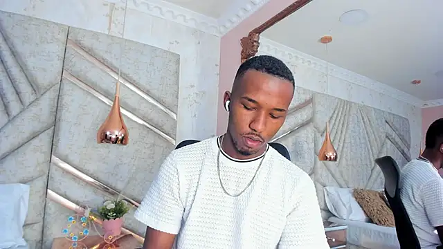 JamesParck online show from 01/13/25, 12:24