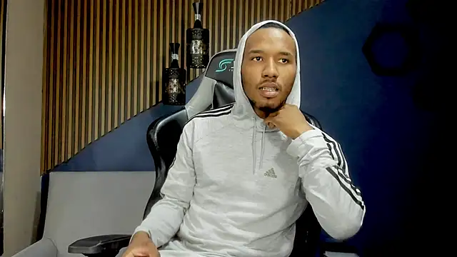 JamesParck online show from 01/22/25, 12:38