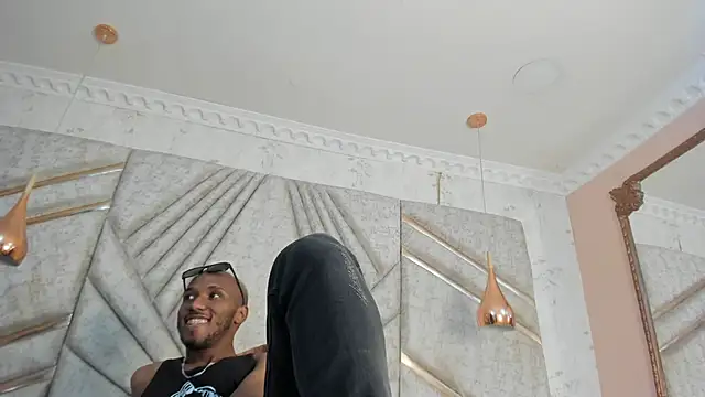 JamesParck online show from 02/07/25, 03:19