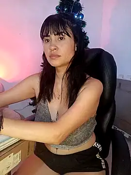 keelly richaardson1 online show from 12/13/24, 06:38