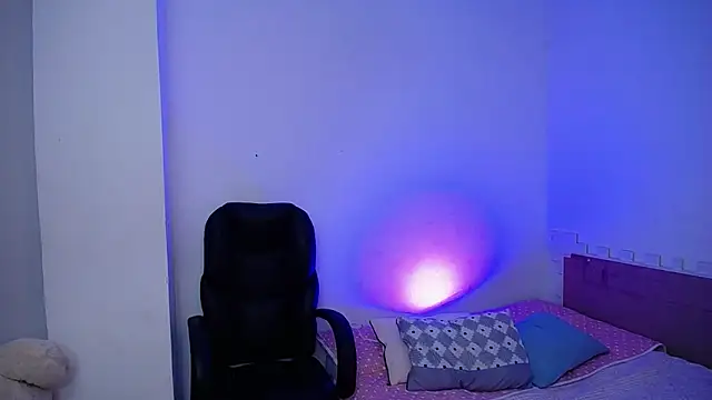 keelly richaardson1 online show from 02/23/25, 10:20