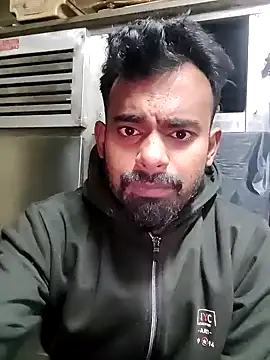 Snapshot of rayhan085 chatting on 12/20/24, 09:39 rayhan085 online show from 12/20/24, 09:39