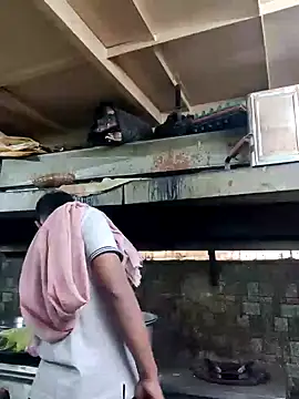 Snapshot of rayhan085 chatting on 01/02/25, 11:31 rayhan085 online show from 01/02/25, 11:31