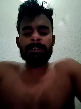 Snapshot of rayhan085 chatting on 01/04/25, 10:16 rayhan085 online show from 01/04/25, 10:16