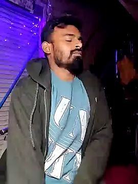 Snapshot of rayhan085 chatting on 01/06/25, 07:45 rayhan085 online show from 01/06/25, 07:45