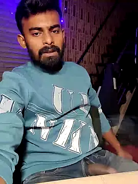 Snapshot of rayhan085 chatting on 01/07/25, 03:02 rayhan085 online show from 01/07/25, 03:02