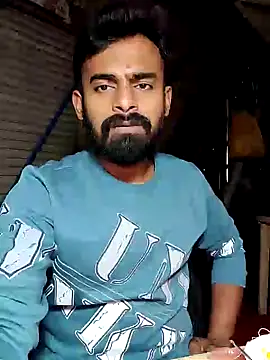 Snapshot of rayhan085 chatting on 01/13/25, 02:21 rayhan085 online show from 01/13/25, 02:21