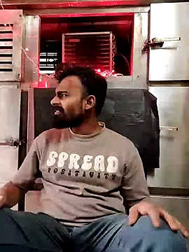 Snapshot of rayhan085 chatting on 01/16/25, 10:42 rayhan085 online show from 01/16/25, 10:42