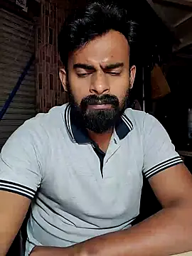 Snapshot of rayhan085 chatting on 01/24/25, 04:28 rayhan085 online show from 01/24/25, 04:28