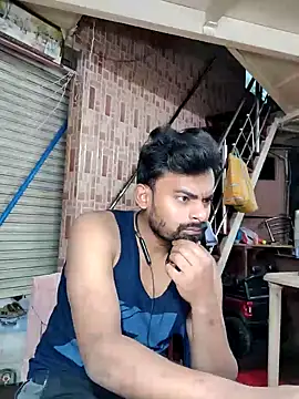 Snapshot of rayhan085 chatting on 01/26/25, 07:32 rayhan085 online show from 01/26/25, 07:32