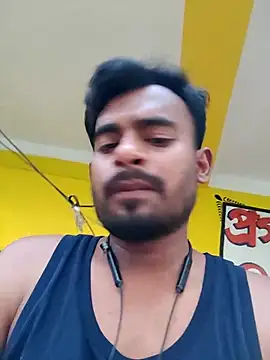 Snapshot of rayhan085 chatting on 03/19/25, 12:01 rayhan085 online show from 03/19/25, 12:01