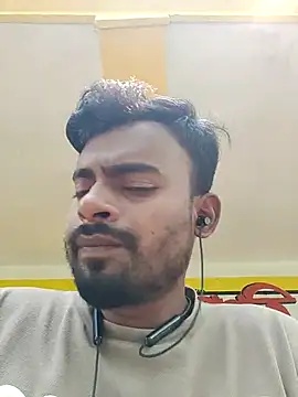 Snapshot of rayhan085 chatting on 03/20/25, 06:19 rayhan085 online show from 03/20/25, 06:19