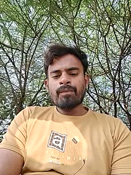 Snapshot of rayhan085 chatting on 11/11/25, 08:47 rayhan085 online show from 11/11/25, 08:47