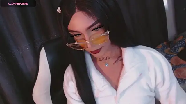 AdharaaMoon online show from 11/04/25, 07:02