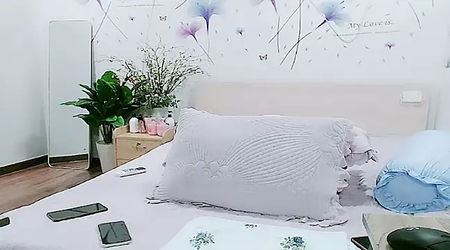 Snapshot of HC_jun chatting on 12/21/24, 06:34 HC jun online show from 12/21/24, 06:34