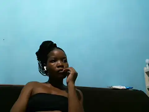 Snapshot of cocolicky chatting on 02/26/25, 11:41 cocolicky online show from 02/26/25, 11:41