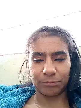 Snapshot of Leslly_ chatting on 01/05/25, 03:02 Leslly  online show from 01/05/25, 03:02