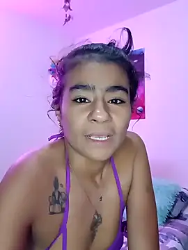 Snapshot of Leslly_ chatting on 01/10/25, 10:17 Leslly  online show from 01/10/25, 10:17