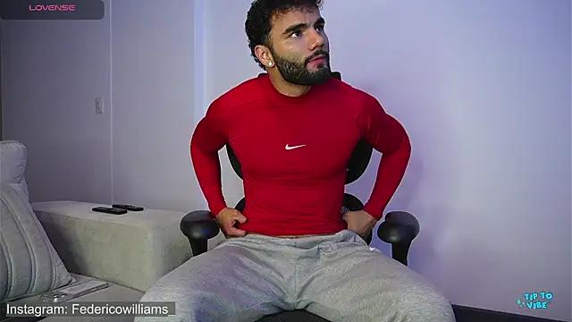 Snapshot of Derek_w chatting on 02/07/26, 07:34 Derek w online show from 02/07/26, 07:34